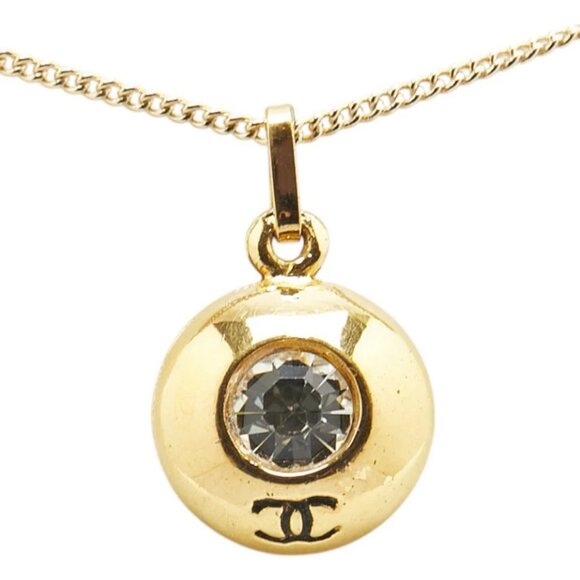 CHANEL CC Logo Rhinestone Round Pendant Necklace 16" Gold Tone Auth w/Box #05404 - Picture 4 of 7